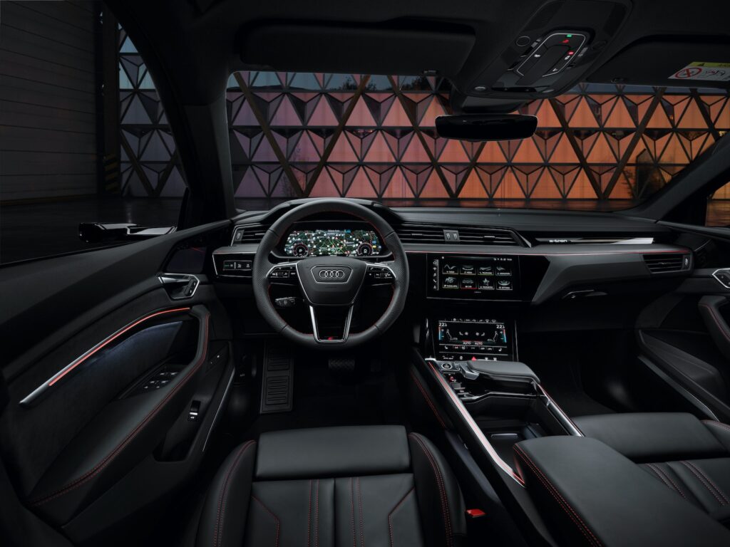 2024 Audi Q8 e-tron quattro